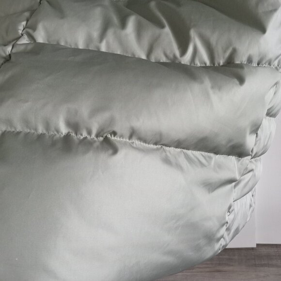 Eddie Bauer Green Puffer Coat with Fur Trim - Picture 9 of 10